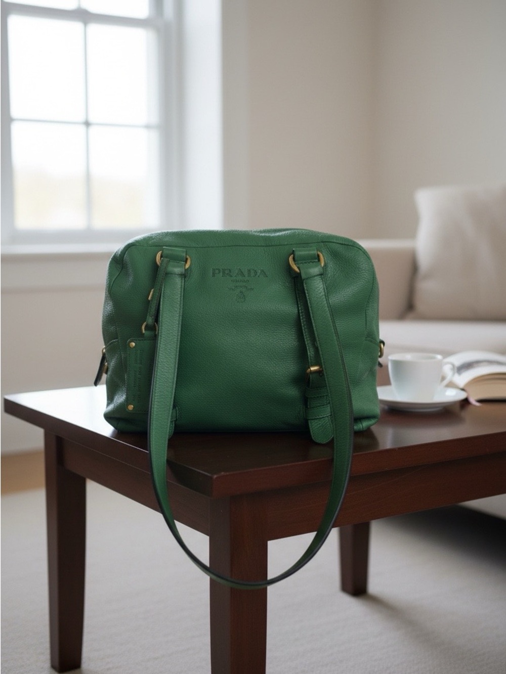 Stunning Authentic Prada Cervo Leather Bauletto Bag in Vibrant Green